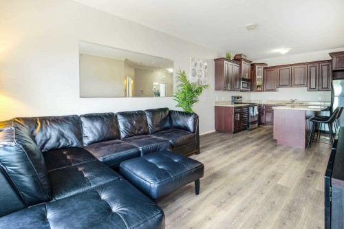 401-22363 Selkirk Avenue, Maple Ridge, BC 