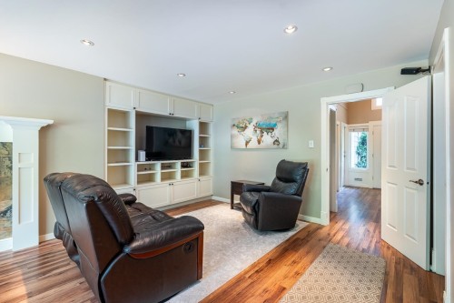 2419 Oranda Avenue, Coquitlam, BC 