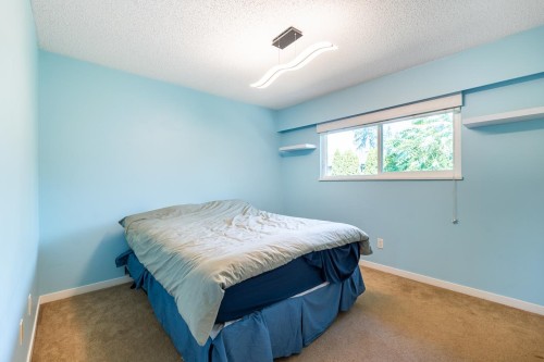 2419 Oranda Avenue, Coquitlam, BC 