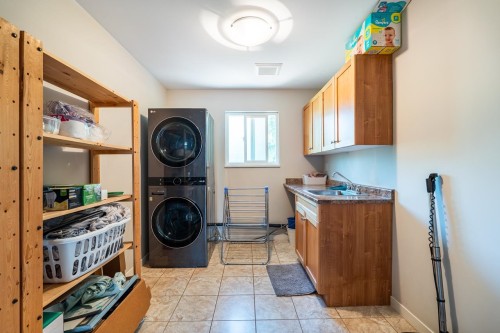 2419 Oranda Avenue, Coquitlam, BC 