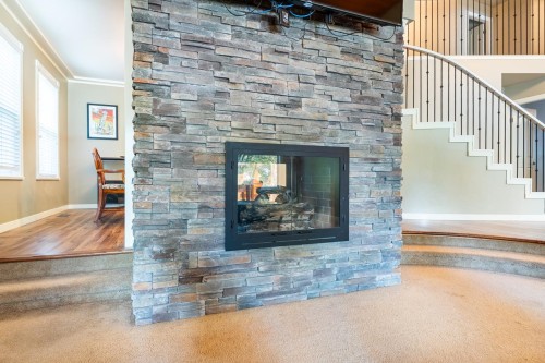 2419 Oranda Avenue, Coquitlam, BC 