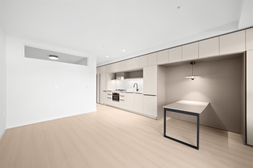 212-2015 St Johns Street, Port Moody, BC 