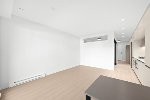 212-2015 St Johns Street, Port Moody, BC 