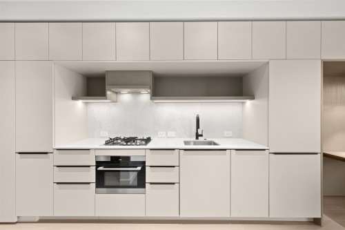 212-2015 St Johns Street, Port Moody, BC 