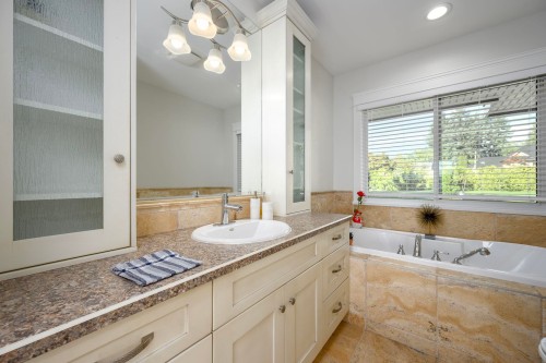 21866 River Road, Maple Ridge, BC 