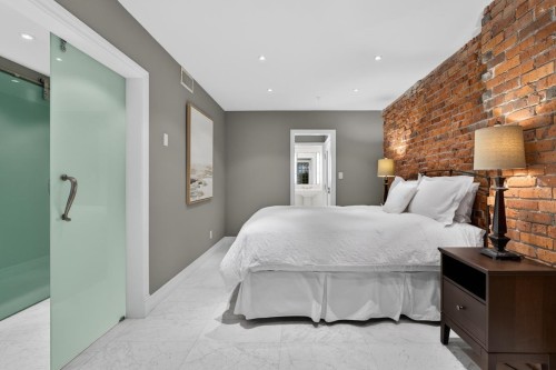 304-1155 Mainland Street, Vancouver, BC 