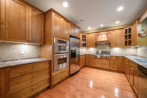 24270 Mcclure Drive, Maple Ridge, BC 