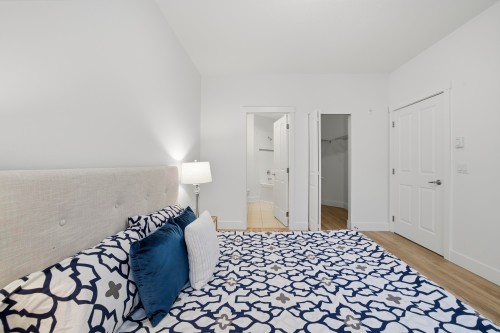 114-3178 Dayanee Springs Boulevard, Coquitlam, BC 