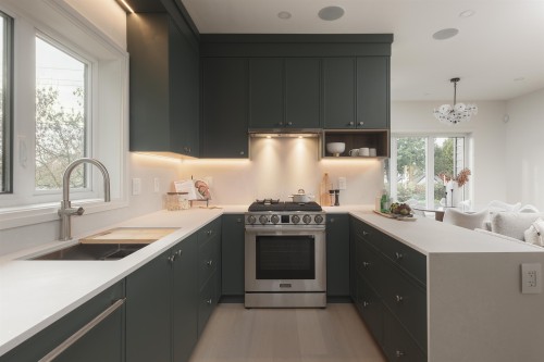 2-8508 East Boulevard, Vancouver, BC 