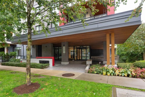 214-3581 Ross Drive, Vancouver, BC 