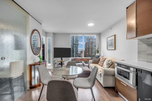 1602-535 Smithe Street, Vancouver, BC 