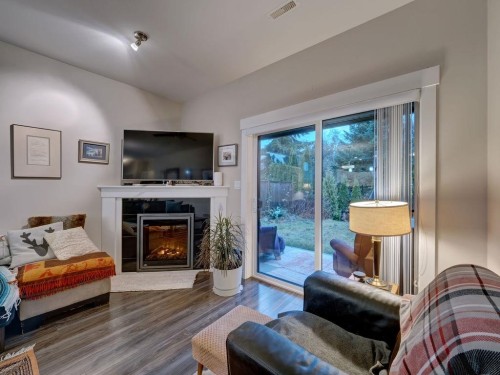 763 Gerussi Lane, Gibsons, BC 