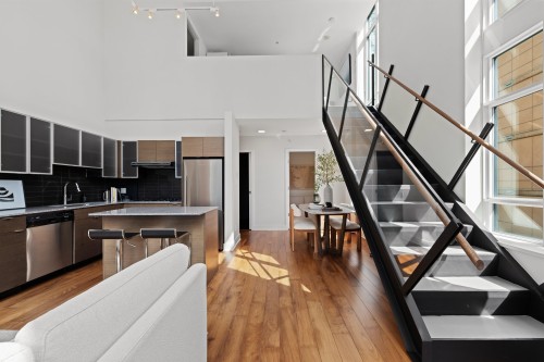 403-988 Richards Street, Vancouver, BC 