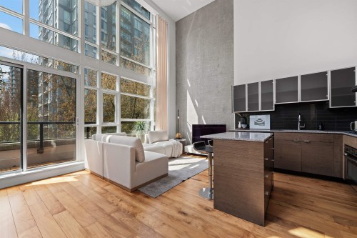 403-988 Richards Street, Vancouver, BC 