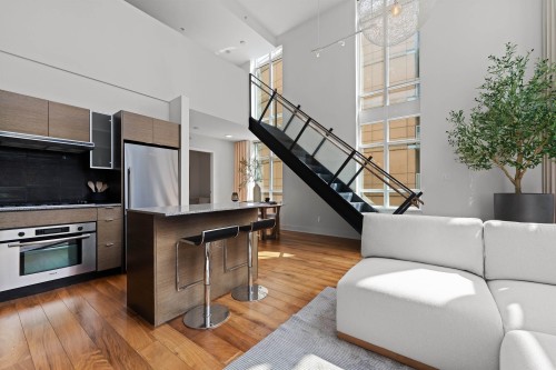 403-988 Richards Street, Vancouver, BC 