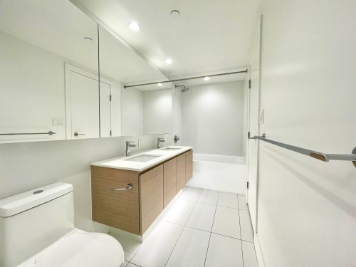 504-6900 Pearson Way, Richmond, BC 