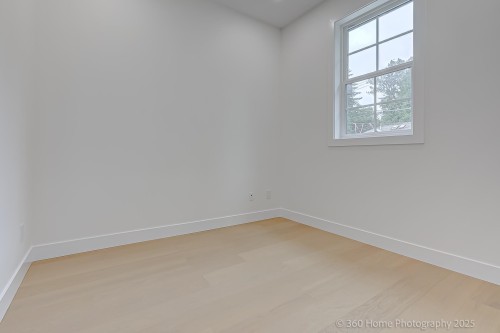 3252 Allan Road, North Vancouver, BC 