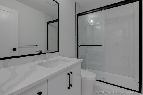 3252 Allan Road, North Vancouver, BC 