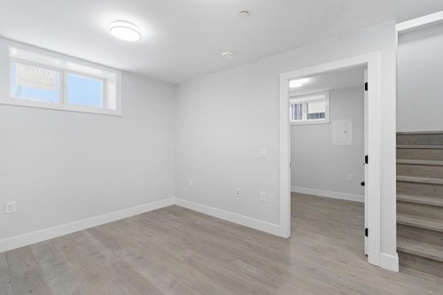 6751 Knight Street, Vancouver, BC 