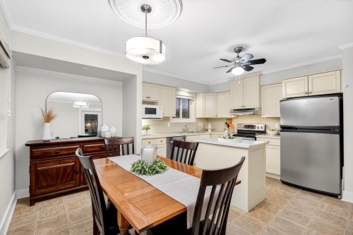 3960 Robin Place, Port Coquitlam, BC 