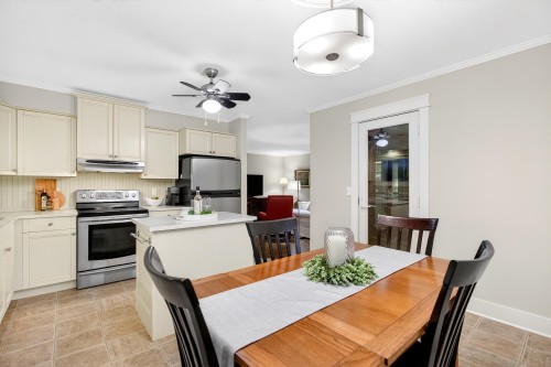 3960 Robin Place, Port Coquitlam, BC 