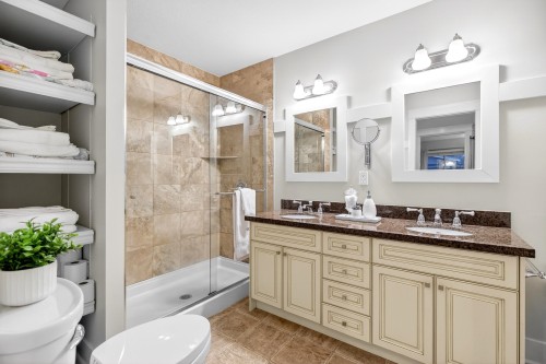 3960 Robin Place, Port Coquitlam, BC 