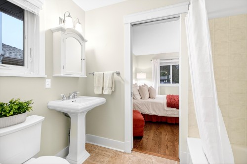 3960 Robin Place, Port Coquitlam, BC 