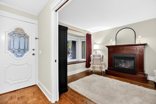 3960 Robin Place, Port Coquitlam, BC 