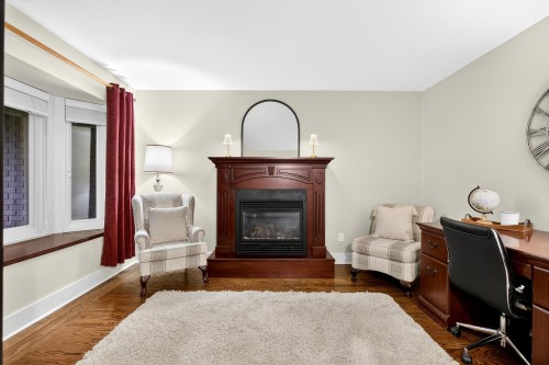 3960 Robin Place, Port Coquitlam, BC 