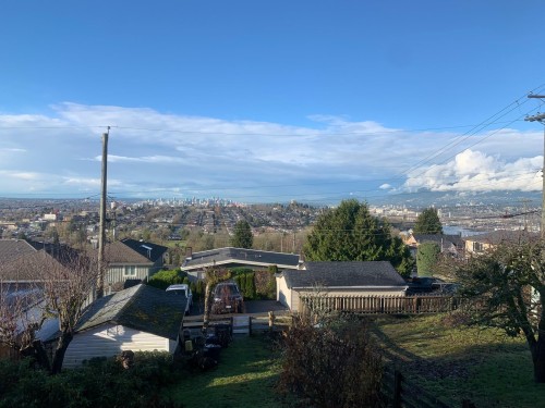 11 Hythe Avenue, Burnaby, BC 