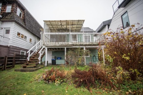 11 Hythe Avenue, Burnaby, BC 