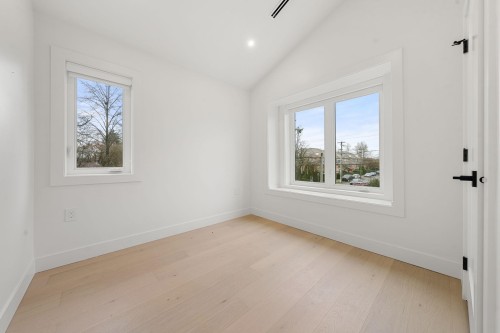 3483 Adanac Street, Vancouver, BC 