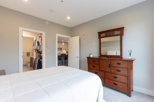 202-1870 Dowad Drive, Squamish, BC 