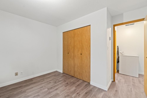 3529 Napier Street, Vancouver, BC 