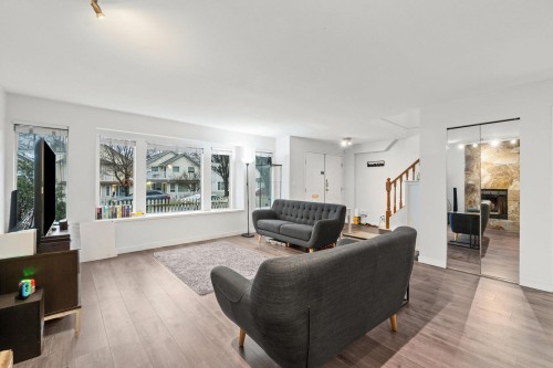 3529 Napier Street, Vancouver, BC 