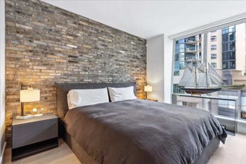 402-1477 Pender Street W, Vancouver, BC 