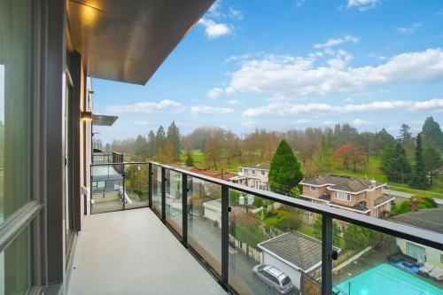 608-5212 Cambie Street, Vancouver, BC 