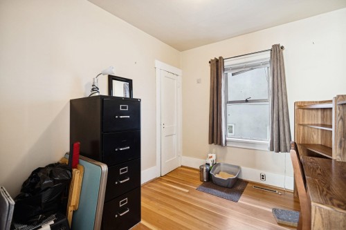 2258 Kitchener Street, Vancouver, BC 