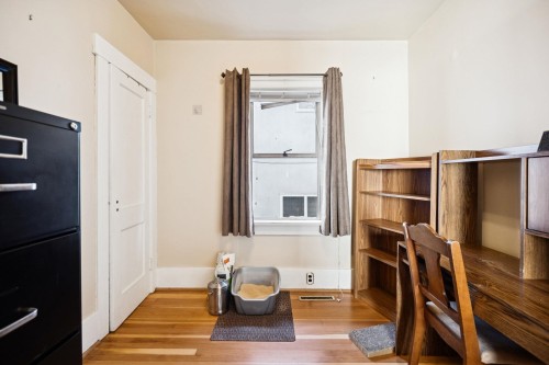 2258 Kitchener Street, Vancouver, BC 