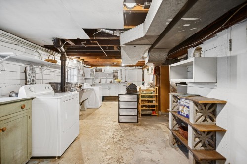 2258 Kitchener Street, Vancouver, BC 