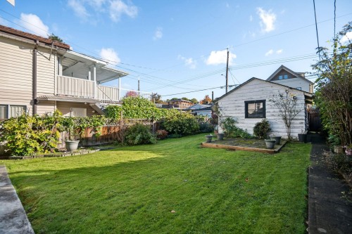 2258 Kitchener Street, Vancouver, BC 