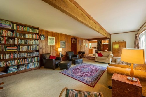 22 Brighton Beach, North Vancouver, BC 