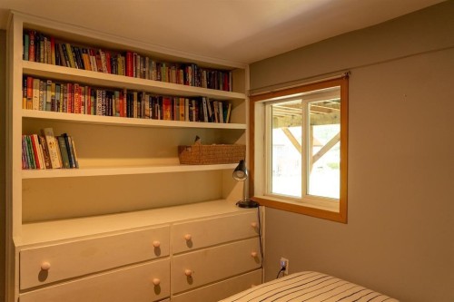 22 Brighton Beach, North Vancouver, BC 