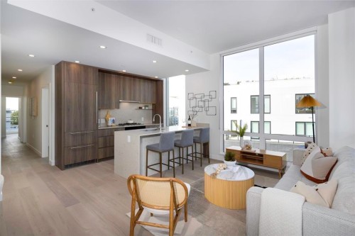 607-5212 Cambie Street, Vancouver, BC 