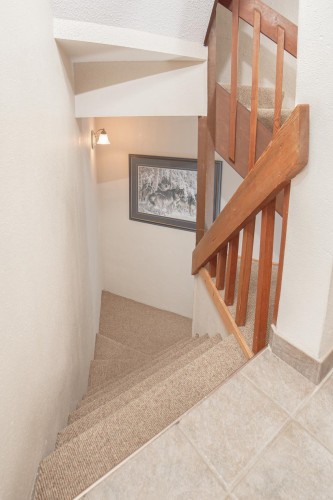 6F-2561 Tricouni Place, Whistler, BC 