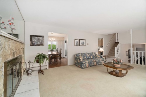 814 Kelvin Street, Coquitlam, BC 