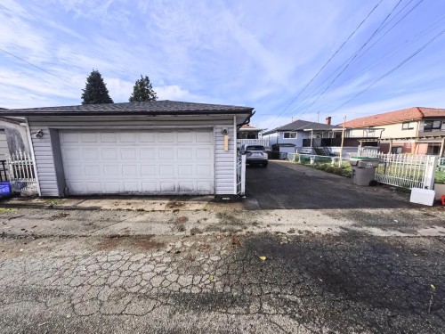 6174 Tyne Street, Vancouver, BC 