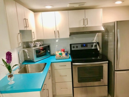 6486 Bruce Street, West Vancouver, BC 