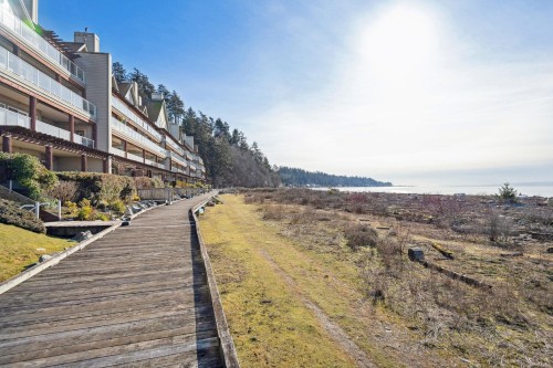 210-1120 Tsatsu Shores Drive, Tsawwassen, BC 