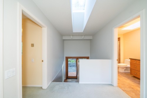 5456 Keith Road, West Vancouver, BC 